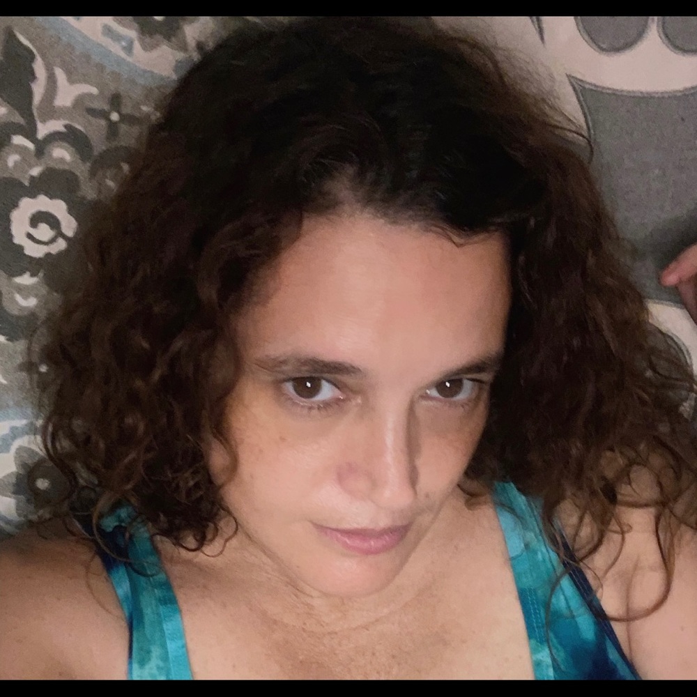 Meet your Posher, Carrie